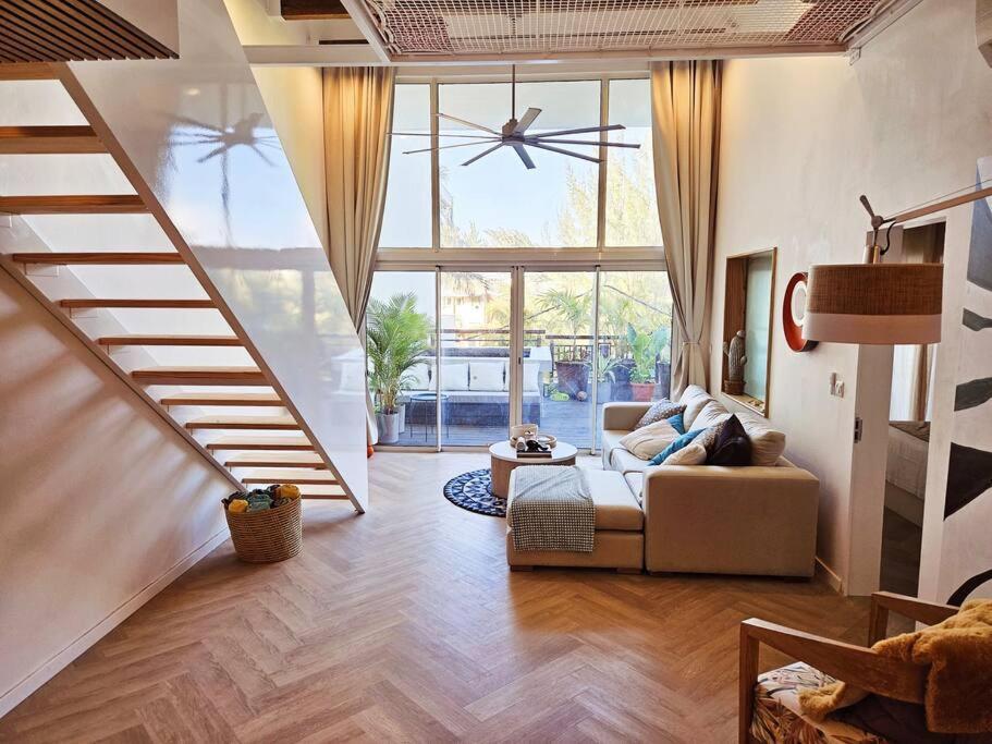 Seaside 3 Suites Penthouse With Pool Gym & Bbq Terrace كاب مالهيريوكْسْ المظهر الخارجي الصورة