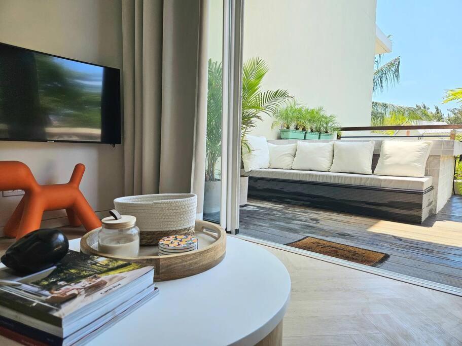 Seaside 3 Suites Penthouse With Pool Gym & Bbq Terrace كاب مالهيريوكْسْ المظهر الخارجي الصورة